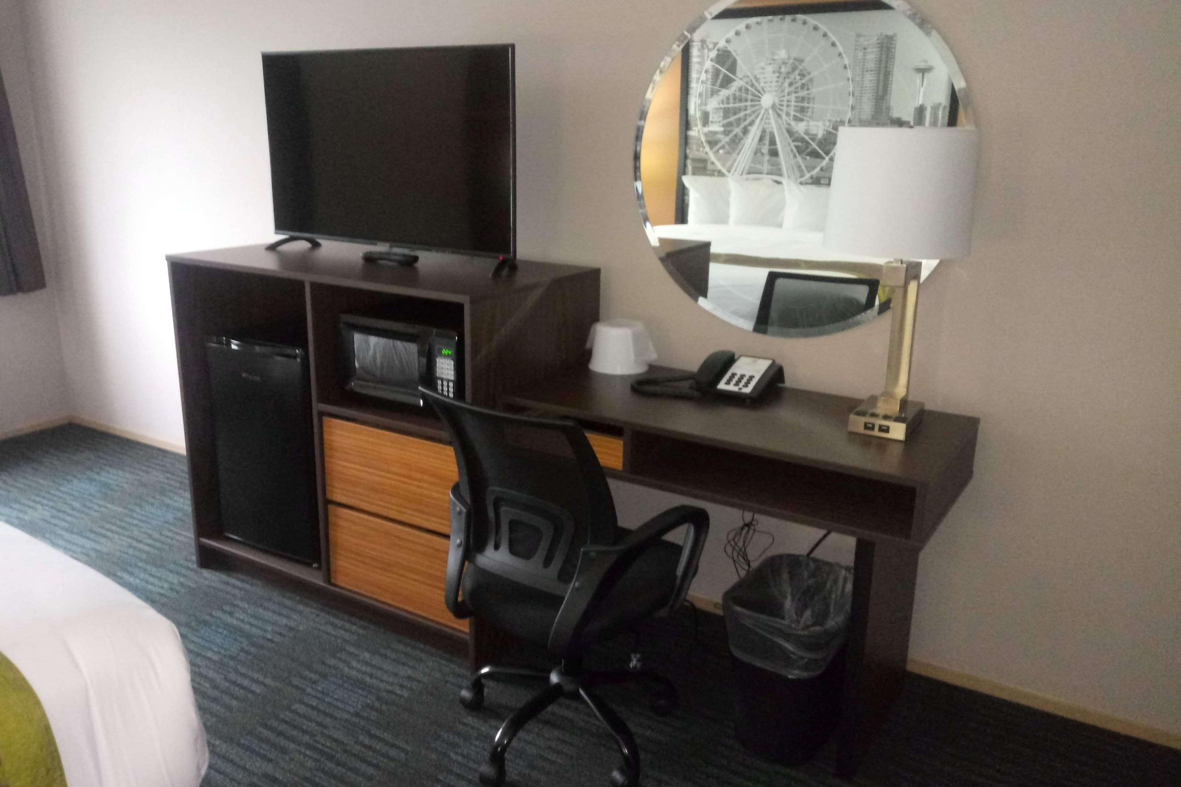Motel Super 8 By Wyndham Lynnwood Zewnętrze zdjęcie