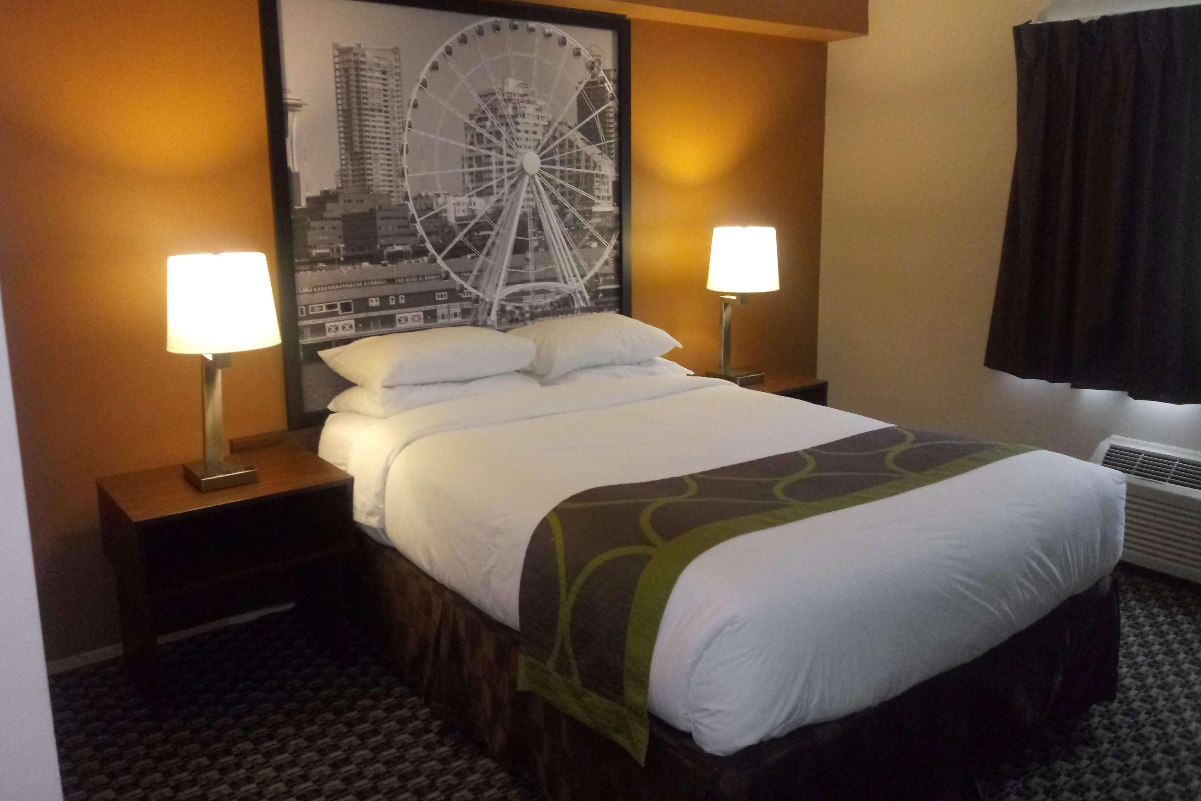 Motel Super 8 By Wyndham Lynnwood Zewnętrze zdjęcie