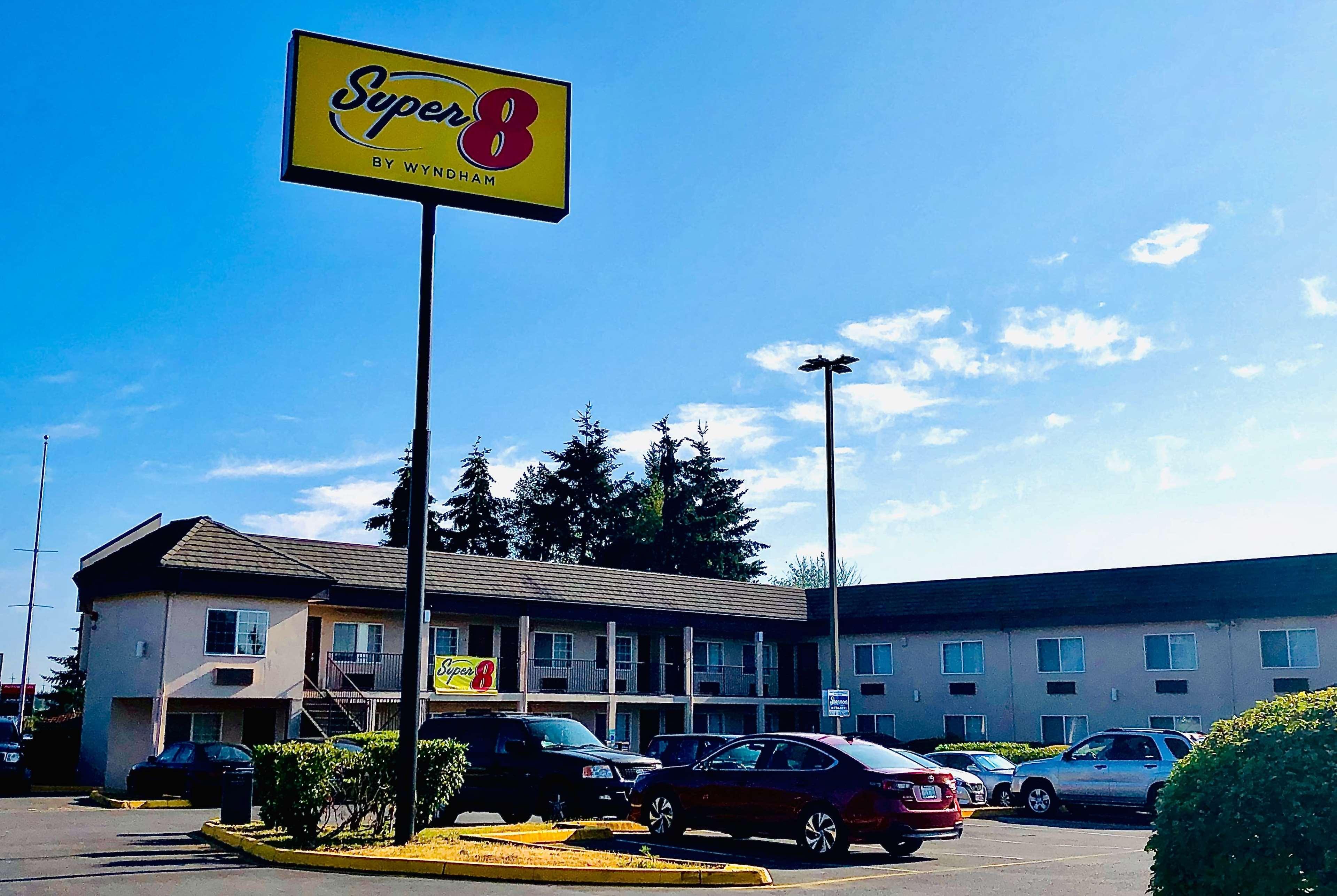 Motel Super 8 By Wyndham Lynnwood Zewnętrze zdjęcie