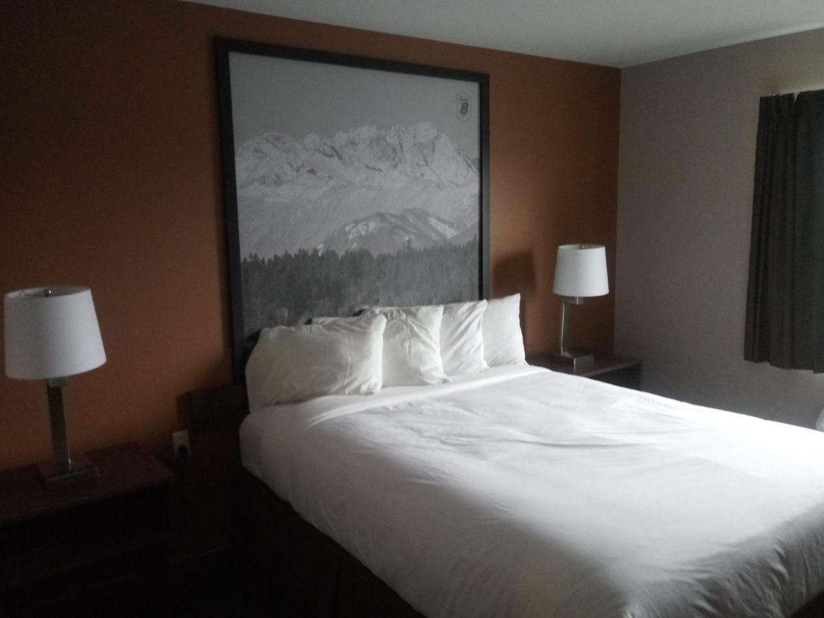 Motel Super 8 By Wyndham Lynnwood Zewnętrze zdjęcie
